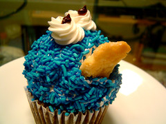 cookie monster cupcake